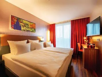 Hotel Leonardo Altstadt 3*
