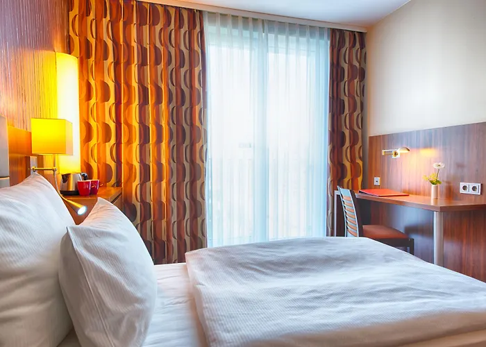 德累斯顿老城莱昂纳多酒店 酒店