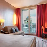 Leonardo Altstadt Hotel