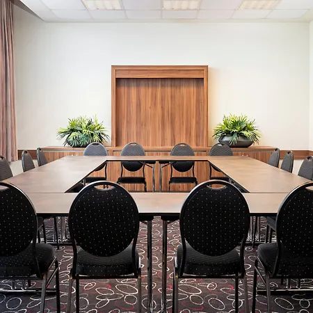 Leonardo Altstadt Hotel 3*