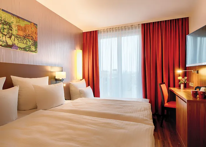 Leonardo Altstadt فندق 3*