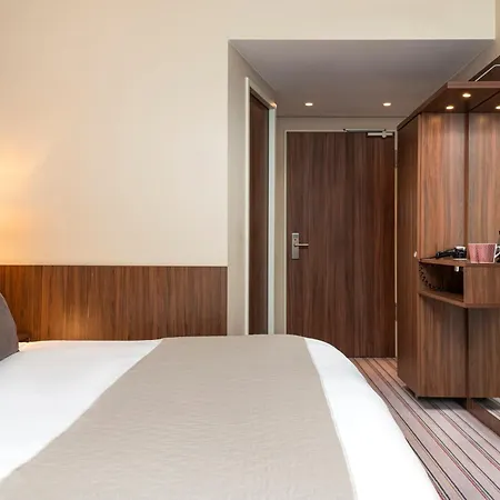 レオナルド アルトシュタット ドレスデン