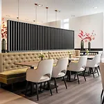 Leonardo Altstadt Hotel 3*
