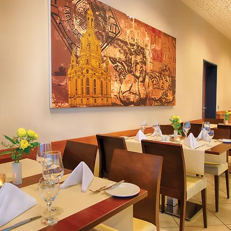 Leonardo Altstadt 3* Drezda